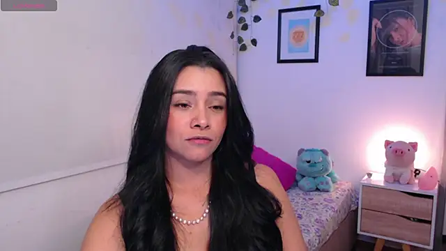 MarilynWhite  online show from October 10, 12:33 am