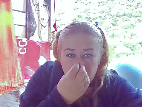 Snapshot of Effata30 chatting on October 31, 3:41 pm Effata30 online show from October 31, 3:41 pm