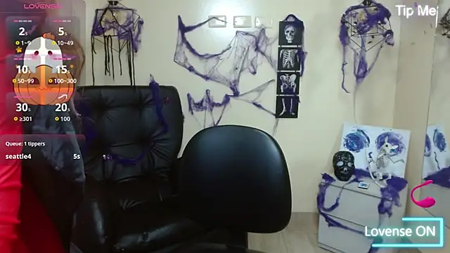Bom BomXX online show from October 18, 10:34 pm