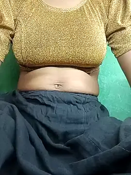 Snapshot of Aasha_devi05 chatting on October 11, 7:04 pm Aasha devi05 online show from October 11, 7:04 pm