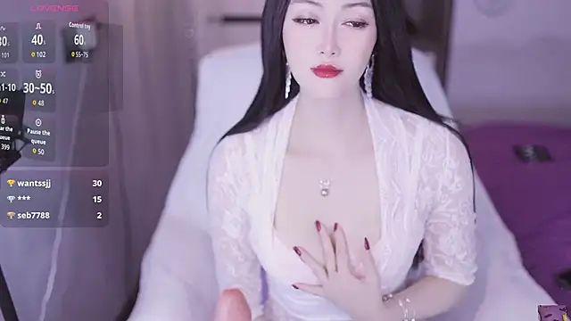 Oliviari- online show from May 6, 1:04 pm