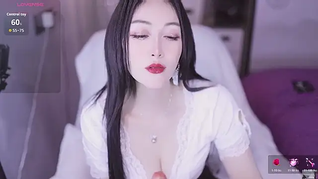 Oliviari- online show from May 3, 12:31 pm