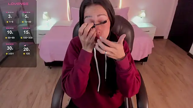 Mariam Lopez   online show from April 14, 2:49 am