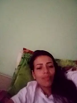 Mariam Lopez   online show from March 18, 8:32 pm