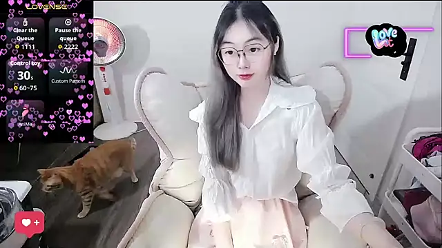 baby-yaya20 online show from March 15, 12:12 pm