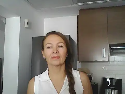 Avelinii online show from May 20, 7:27 am