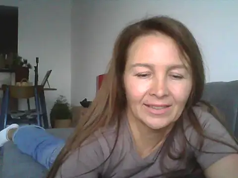 Avelinii online show from May 13, 2:46 pm