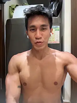 gooodboiii online show from April 19, 5:03 pm