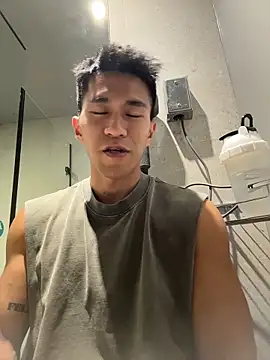 gooodboiii online show from March 9, 3:04 pm