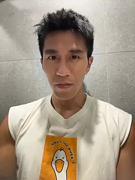 gooodboiii online show from April 20, 3:13 pm