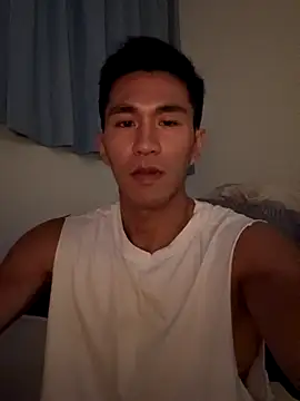 Snapshot of gooodboiii chatting on October 7, 3:02 pm gooodboiii online show from October 7, 3:02 pm