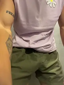 gooodboiii online show from March 16, 4:21 pm