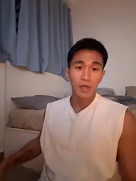Snapshot of gooodboiii chatting on September 28, 3:52 pm gooodboiii online show from September 28, 3:52 pm