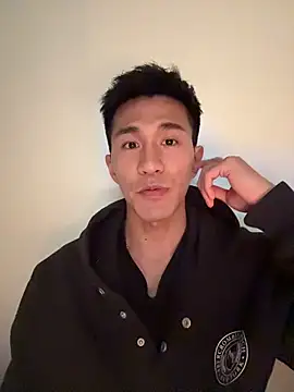 gooodboiii online show from January 8, 2:12 pm