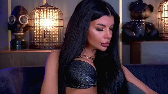 EleniaDevons online show from April 2, 11:06 am