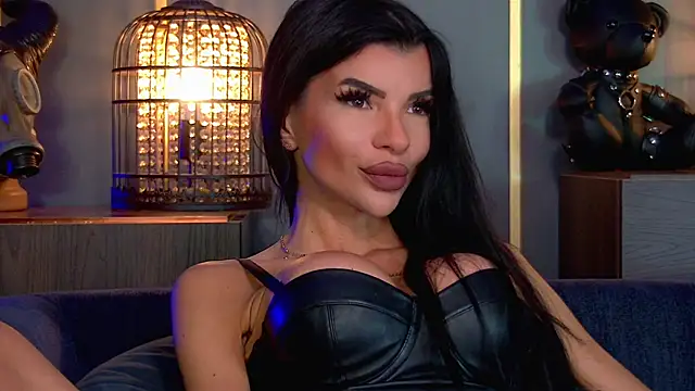 EleniaDevons online show from May 18, 1:49 pm