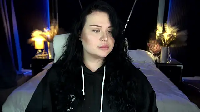 Snapshot of SerahMirabeli chatting on November 26, 8:09 pm SerahMirabeli online show from November 26, 8:09 pm