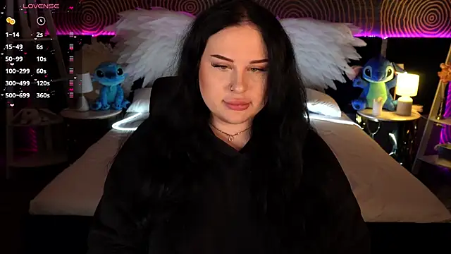 Snapshot of SerahMirabeli chatting on November 11, 8:03 pm SerahMirabeli online show from November 11, 8:03 pm