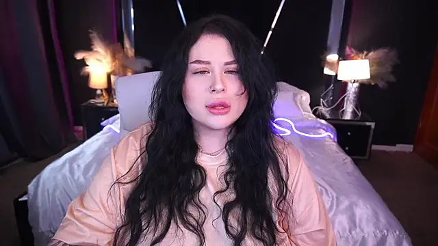 Snapshot of SerahMirabeli chatting on October 27, 8:32 pm SerahMirabeli online show from October 27, 8:32 pm