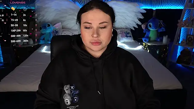 Snapshot of SerahMirabeli chatting on October 12, 6:53 pm SerahMirabeli online show from October 12, 6:53 pm