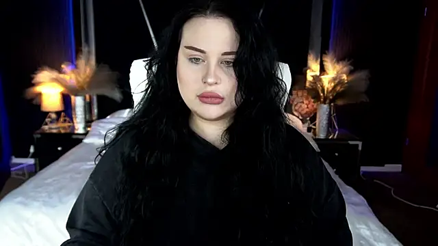 Snapshot of SerahMirabeli chatting on November 27, 8:09 pm SerahMirabeli online show from November 27, 8:09 pm