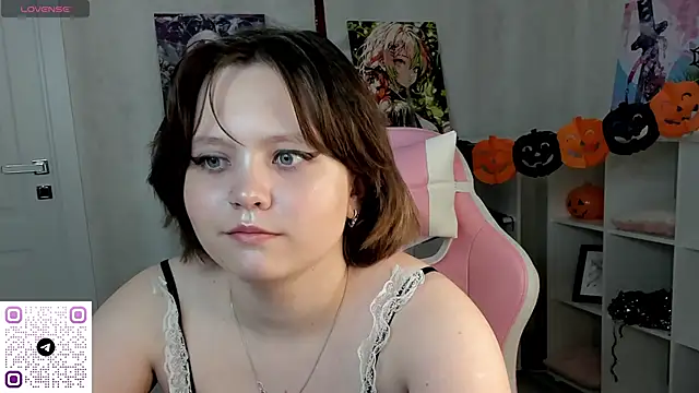 Mila  Cutee online show from October 29, 9:19 am