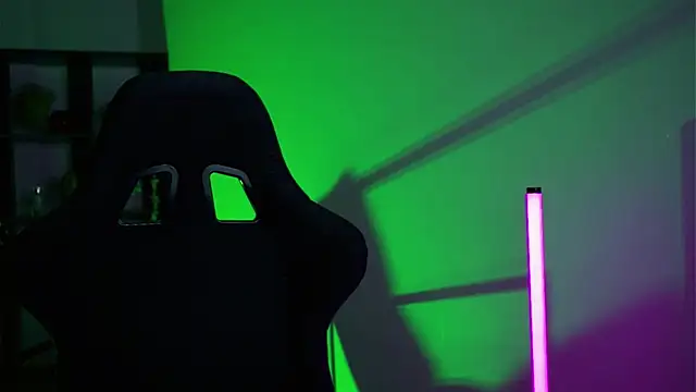 FlexyFox online show from January 6, 2:54 pm