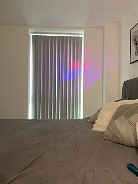 SexySaraxxoo online show from February 8, 3:32 pm