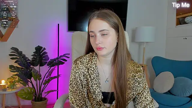 Snapshot of Sweet__Amily chatting on November 9, 8:40 am Sweet Amily online show from November 9, 8:40 am