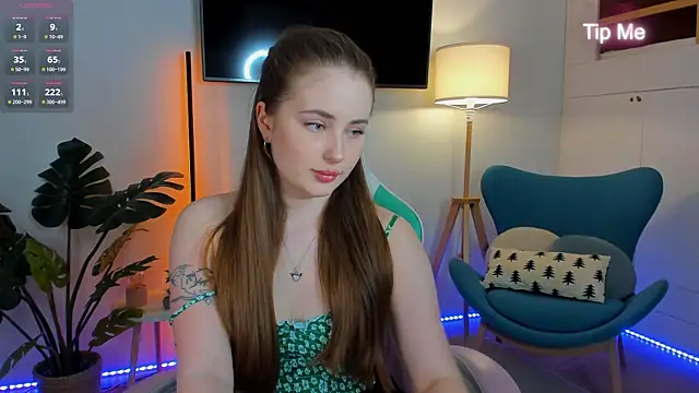 Sweet  Amily online show from May 9, 12:30 pm