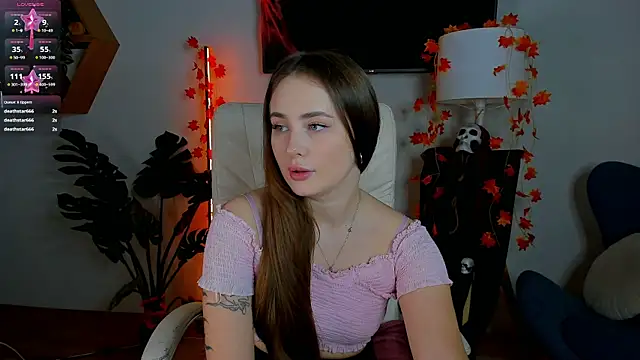 Snapshot of Sweet__Amily chatting on October 27, 1:23 pm Sweet Amily online show from October 27, 1:23 pm