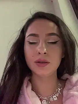 SunnyDane online show from October 29, 3:11 pm