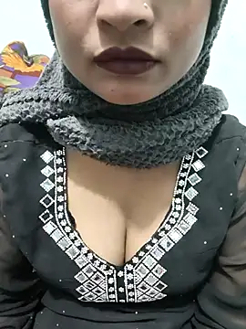 Itz Mayra  online show from February 9, 10:57 am