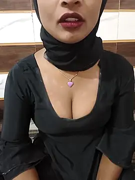 Snapshot of Itz_Mayra_ chatting on November 17, 5:33 am Itz Mayra online show from November 17, 5:33 am