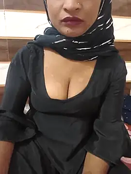 Snapshot of Itz_Mayra_ chatting on October 15, 7:27 am Itz Mayra online show from October 15, 7:27 am