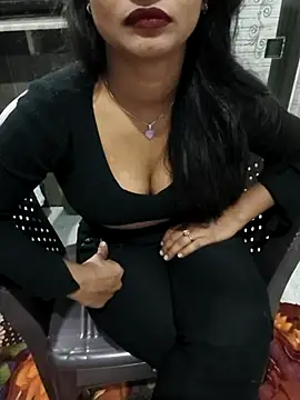 Snapshot of Itz_Mayra_ chatting on November 13, 7:40 pm Itz Mayra online show from November 13, 7:40 pm