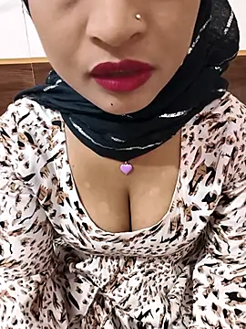 Snapshot of Itz_Mayra_ chatting on November 12, 6:28 am Itz Mayra online show from November 12, 6:28 am