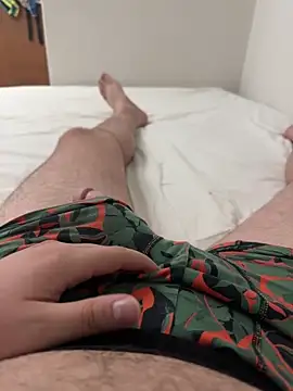 dicksmallll online show from September 12, 8:08 pm