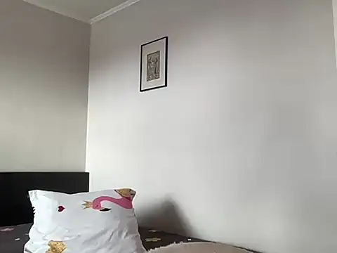 lannaah  online show from September 29, 3:28 pm