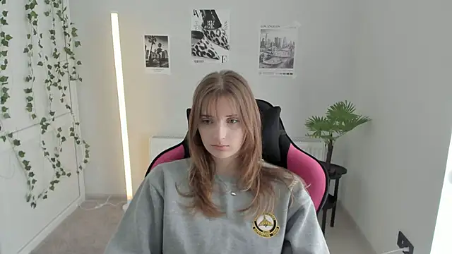 NeyliDream online show from April 27, 12:14 pm