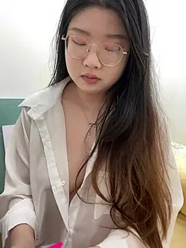 xxwang20 online show from March 24, 2:39 pm