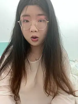 xxwang20 online show from March 25, 5:45 pm