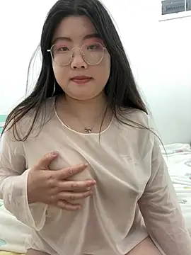 xxwang20 online show from March 4, 6:04 pm