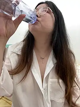 xxwang20 online show from February 25, 3:56 pm