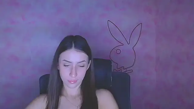 Snapshot of AlisaBubbles chatting on September 25, 5:24 am AlisaBubbles online show from September 25, 5:24 am
