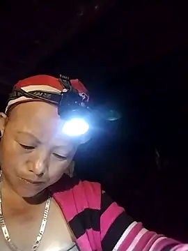 Snapshot of Samdim23 chatting on October 30, 9:22 pm Samdim23 online show from October 30, 9:22 pm