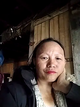 Snapshot of Samdim23 chatting on November 21, 2:43 am Samdim23 online show from November 21, 2:43 am