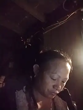 Snapshot of Samdim23 chatting on November 13, 10:35 pm Samdim23 online show from November 13, 10:35 pm