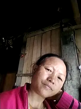 Snapshot of Samdim23 chatting on November 11, 3:01 am Samdim23 online show from November 11, 3:01 am