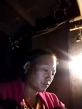 Snapshot of Samdim23 chatting on November 8, 2:31 pm Samdim23 online show from November 8, 2:31 pm